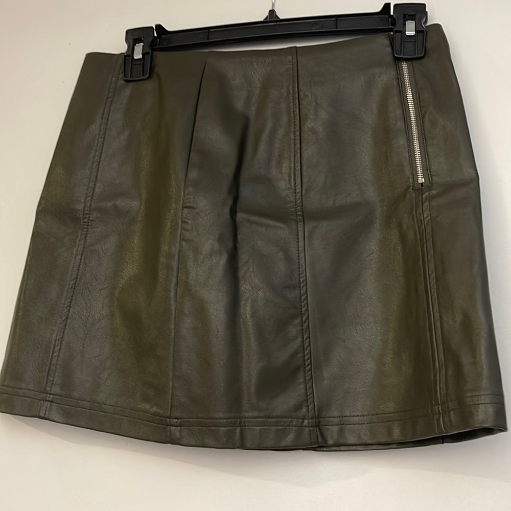 Francesca’s green faux leather skirt